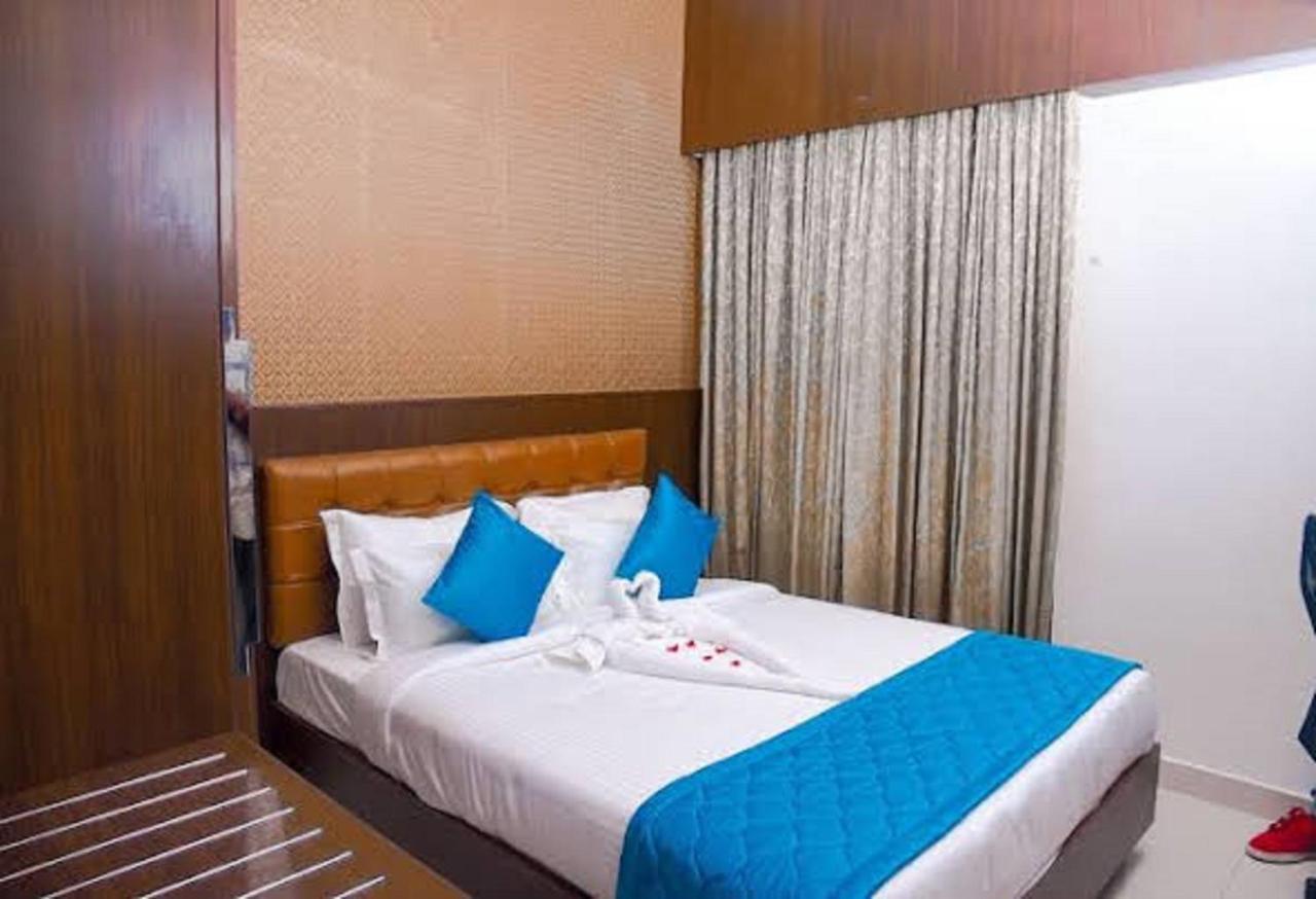 מלון העיר בנגלור Blue Ocean Residency מראה חיצוני תמונה