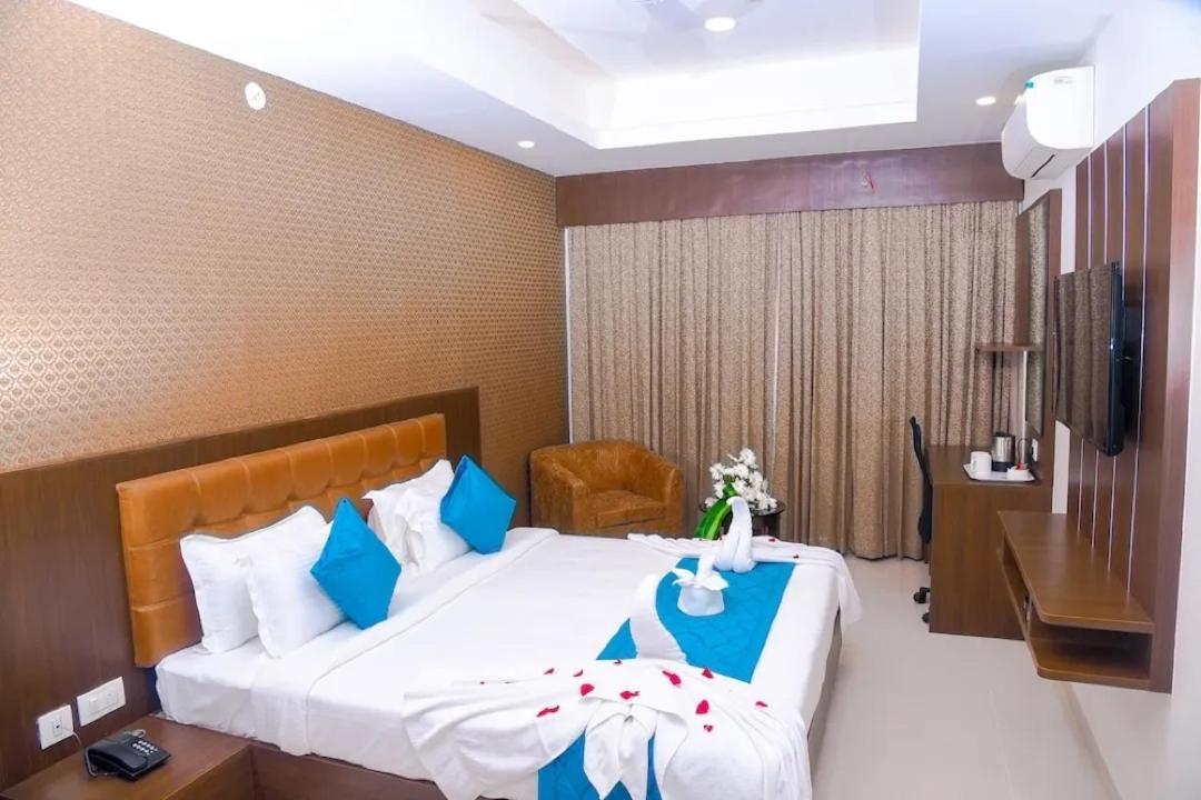 מלון העיר בנגלור Blue Ocean Residency מראה חיצוני תמונה